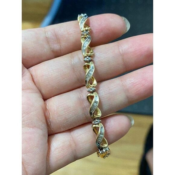 14k Infinity Diamond Bracelet - Picture 12 of 12